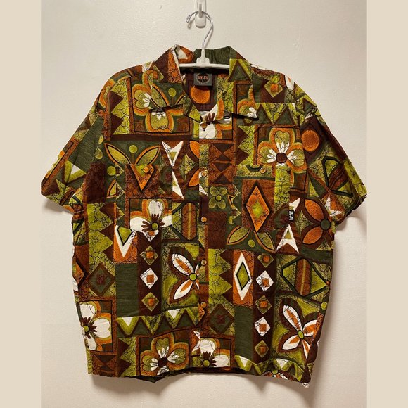 HiFi Manufacturing & World Domination Hawaiian Shirt (NWOT) - Picture 2 of 10